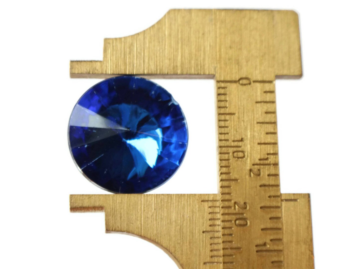 10 18mm Mixed Color Round Jewel Cabochons Plastic Rhinestone Gems Silver Foil Rivoli Back Cabochons