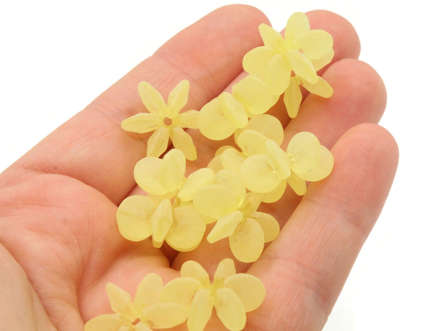 30 18mm Vintage Frosted Yellow Star Flake Plastic Beads