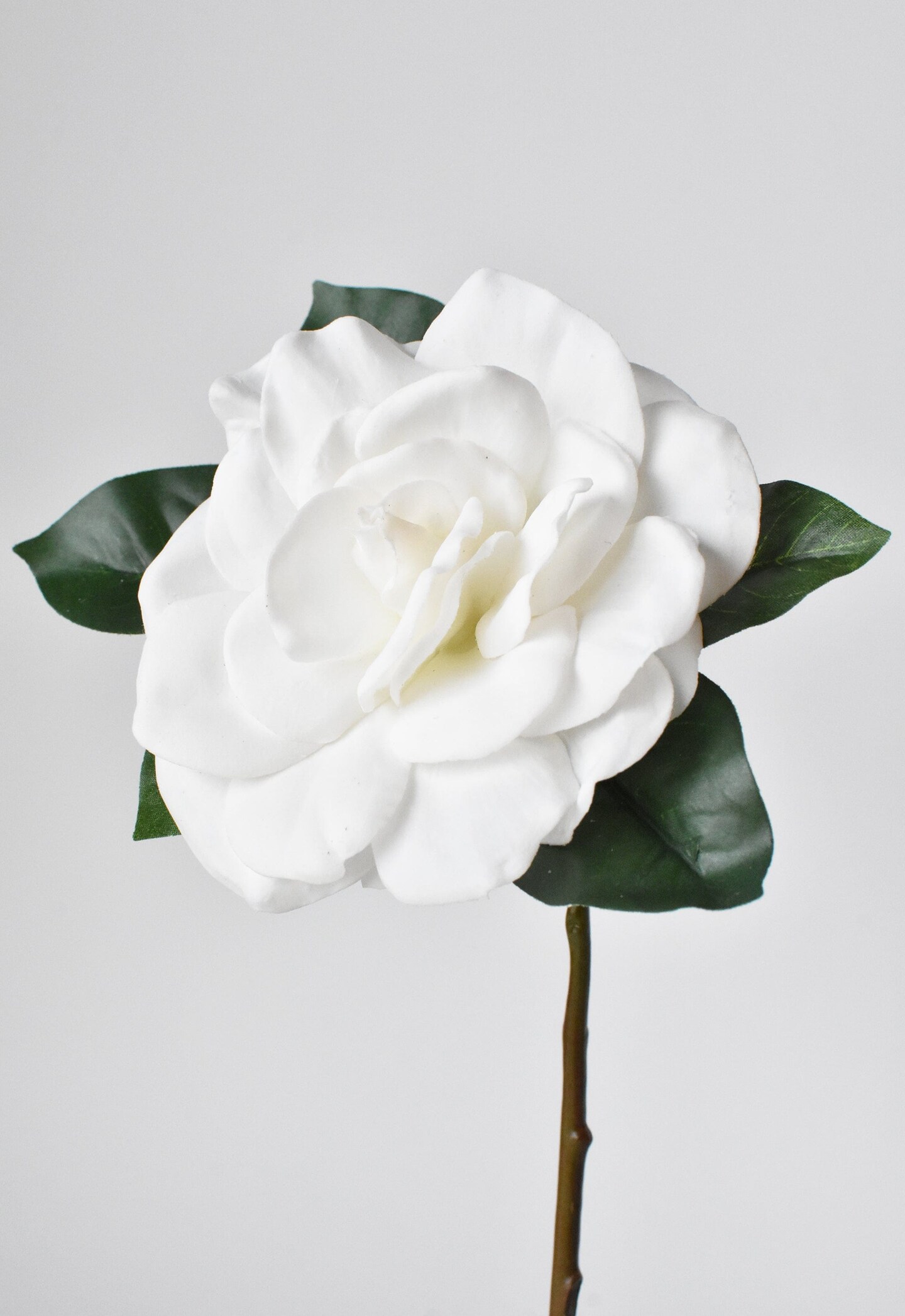 11&#x22; Real Touch Faux White Gardenia Pick Stem