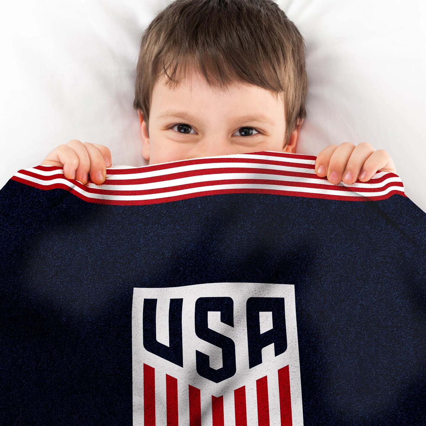 Sleep Squad US Women&#x27;s Soccer Megan Rapinoe 60&#x201D; x 80&#x201D; Raschel Plush Jersey Blanket