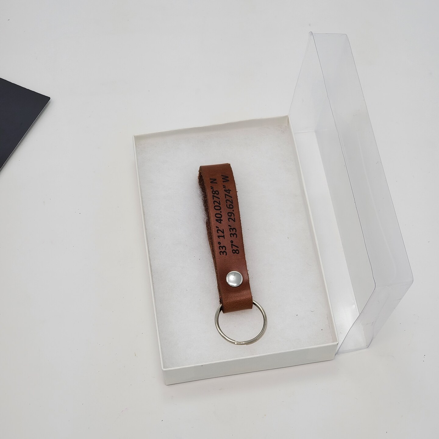 Blank Leather Keyrings 12 Pack – Pre-Cut Blanks with Hardware for Hot, Foil Stamping & Engraving