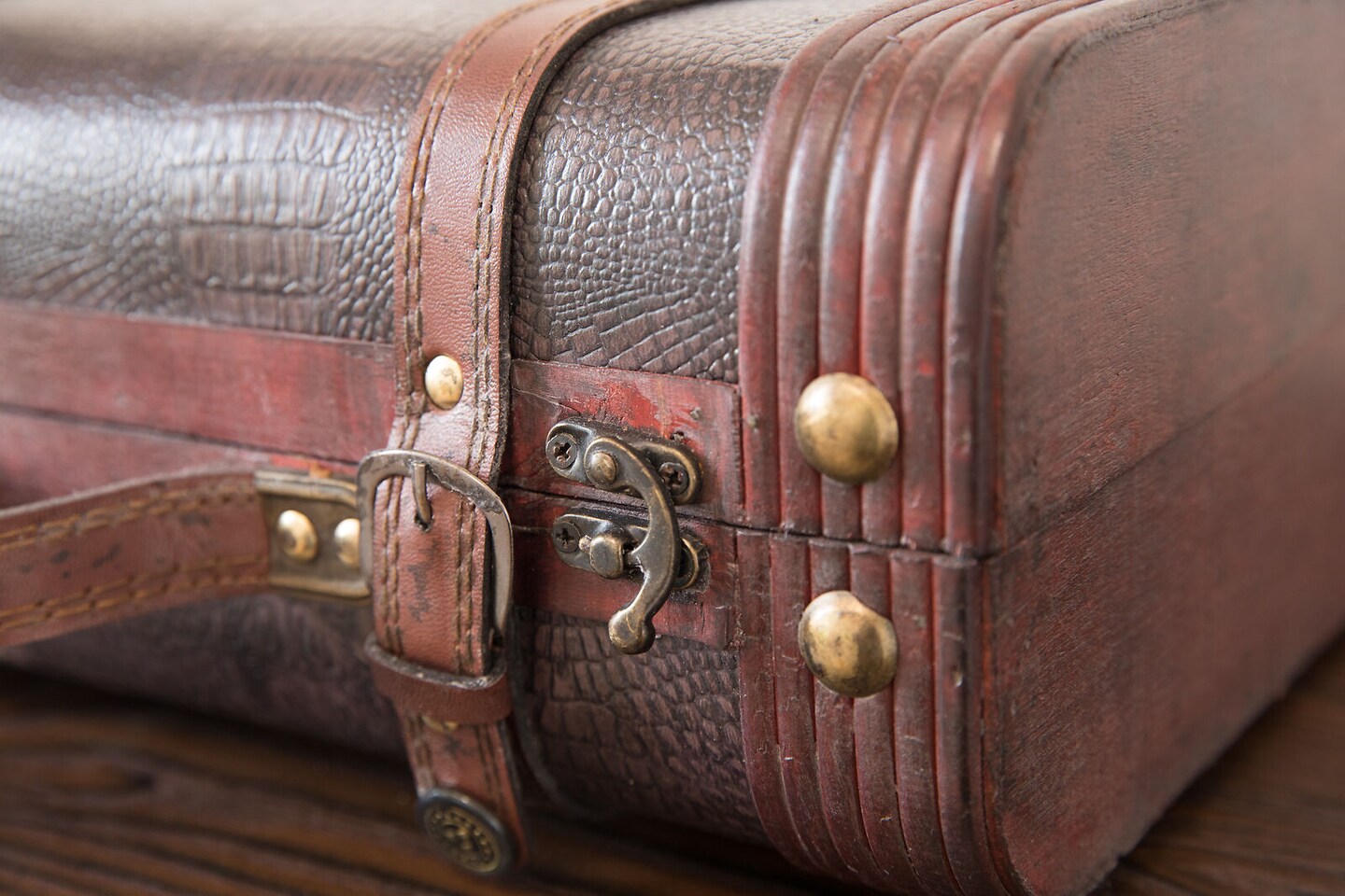 Decorative Wooden Leather Suitcase