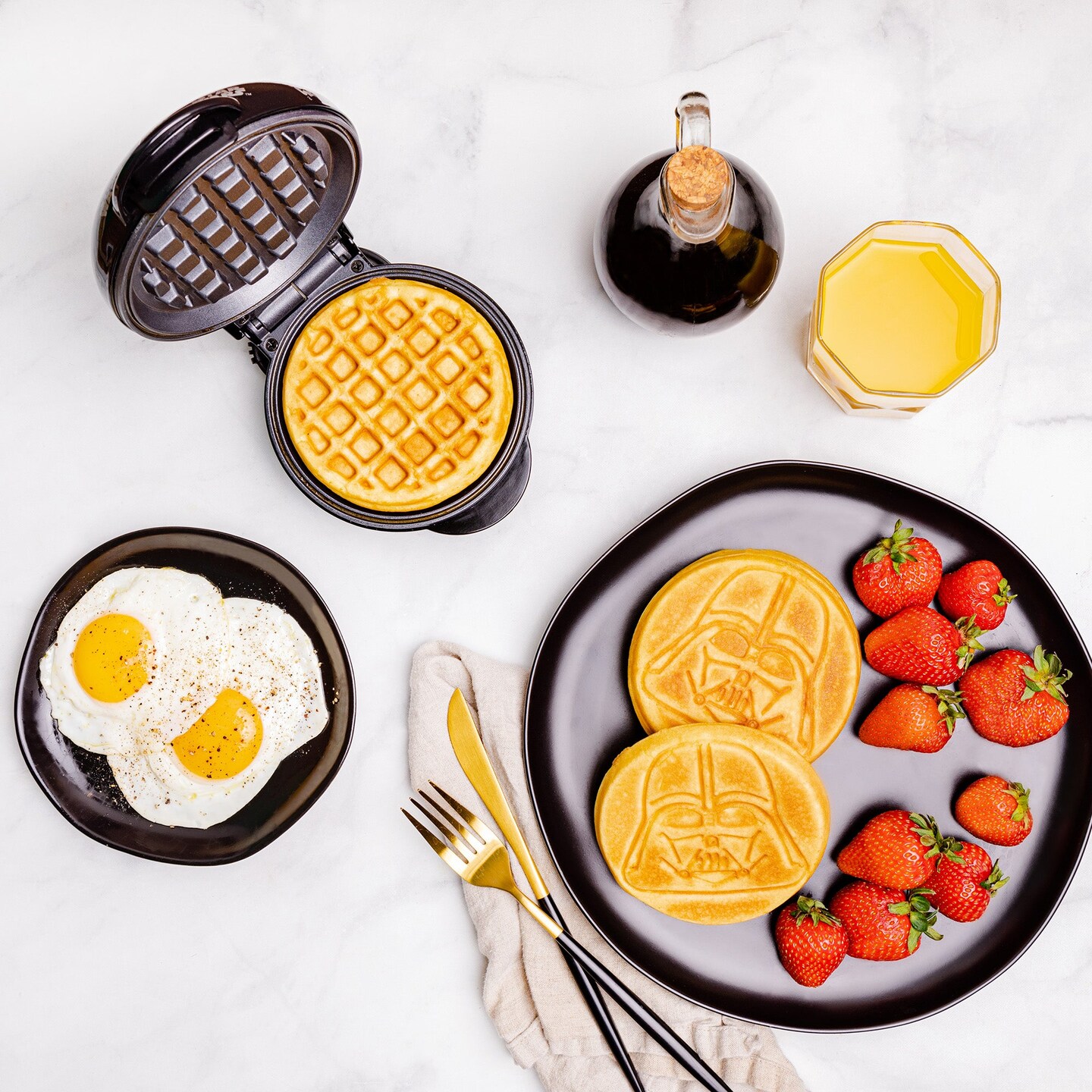 Uncanny Brands Star Wars Mini Darth Vader Waffle Maker
