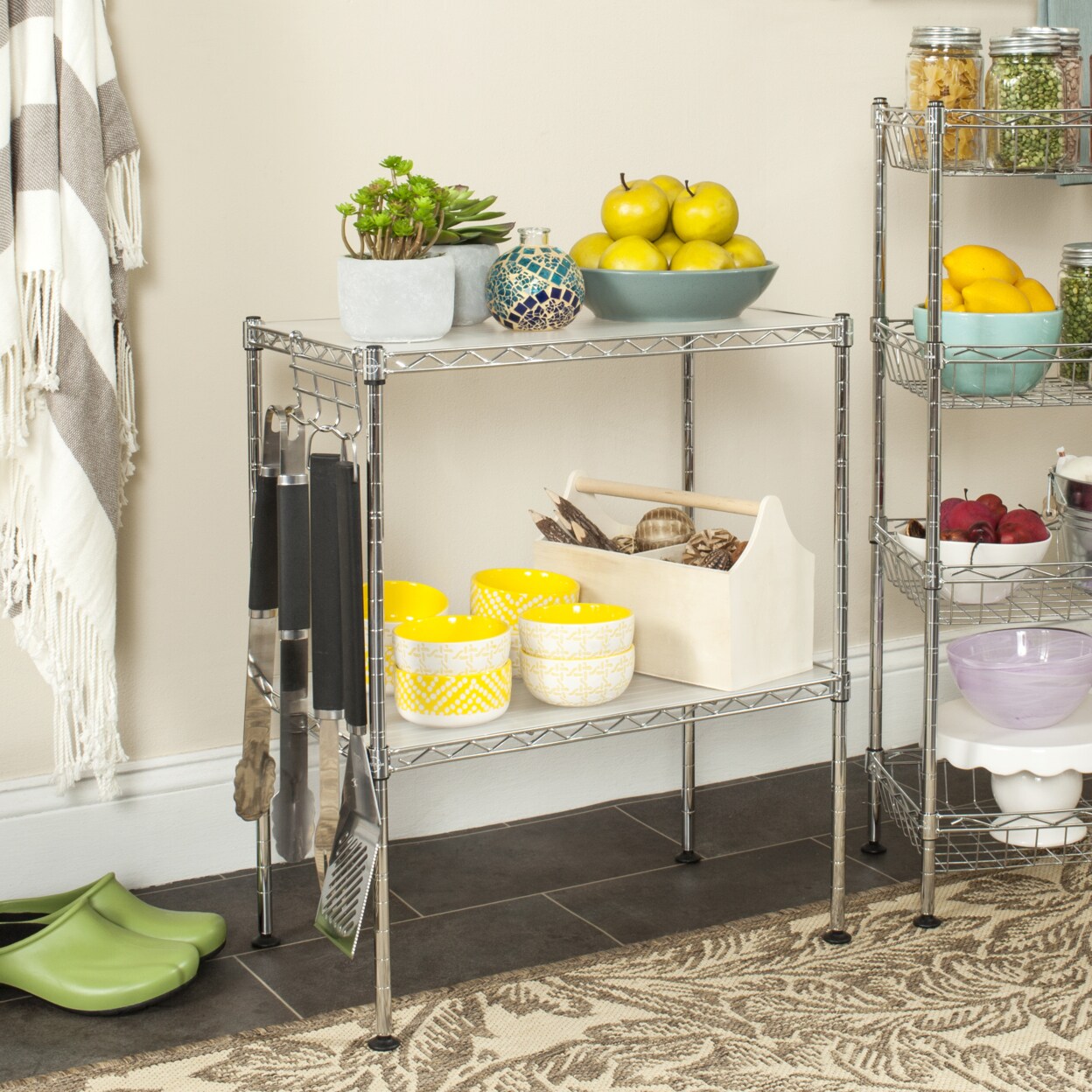 Safavieh   Lucien 2-Tier Chrome Wire Microwave Rack Chrome