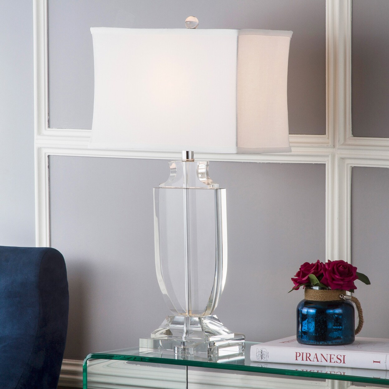 Safavieh   Deirdre Crystal Urn Lamp | Clear / White |
