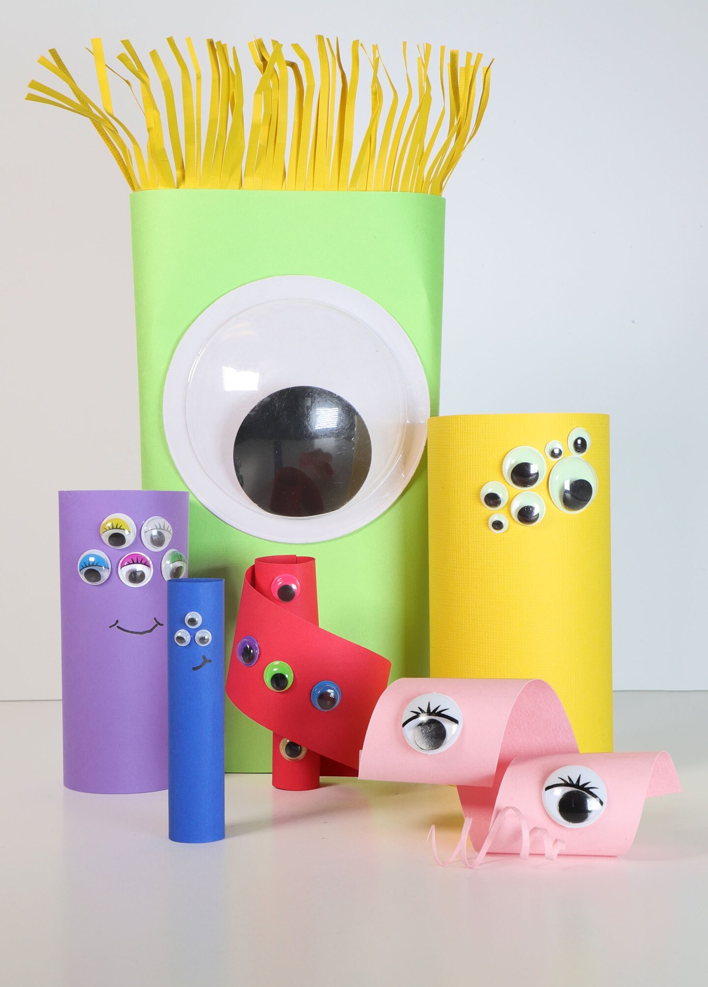 Essentials by Leisure Arts Eyes Printed Moveable 12mm with Eyelashes 20pc Googly Eyes, Google Eyes for Crafts, Big Googly Eyes for Crafts, Wiggle Eyes, Craft Eyes
