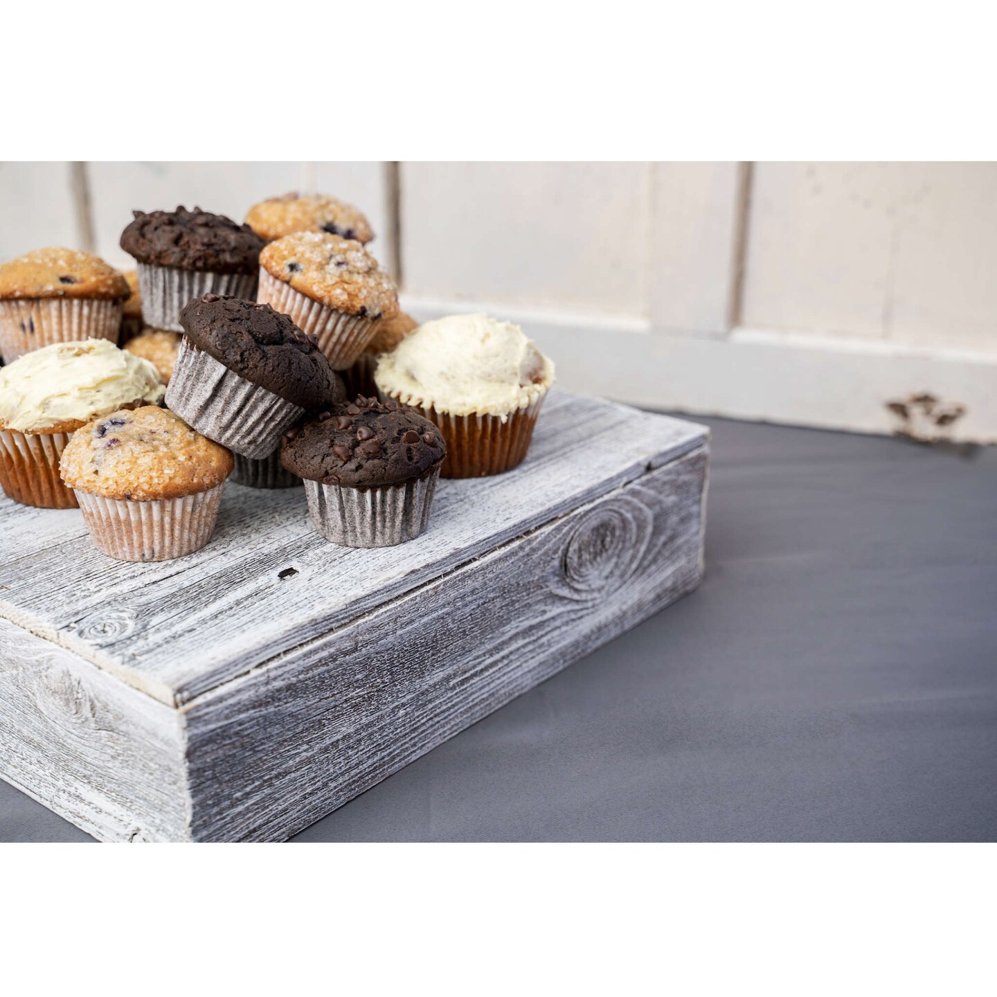 Rustic Farmhouse Reclaimed Wood Cake Stand, Dessert Stand