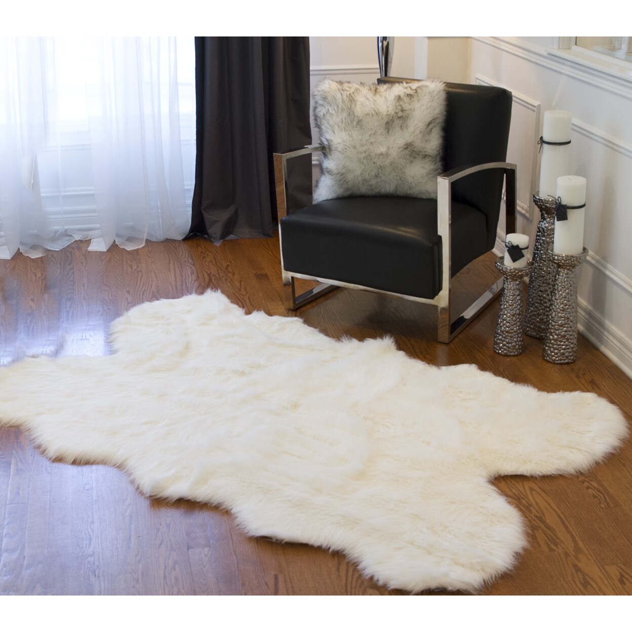 LUXE FAUX FUR GORDON FAUX SHEEPSKIN RUG QUATTRO 4' X 6'  OFF WHITE