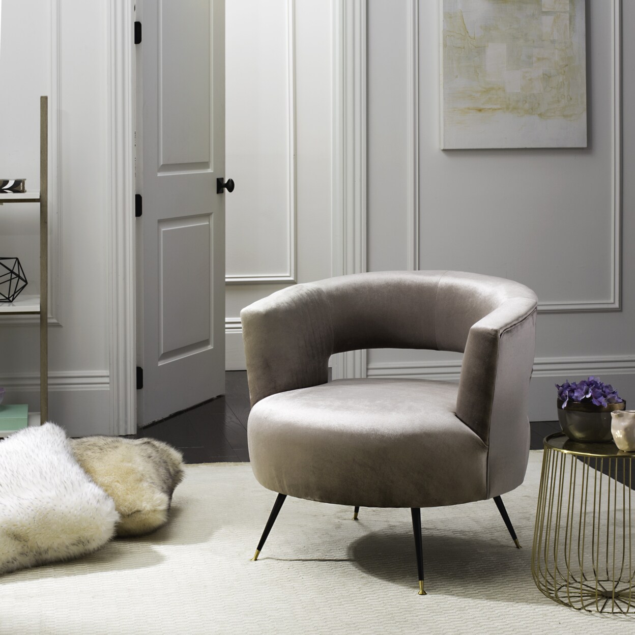 Safavieh   Manet Velvet Retro Mid-Century Accent Chair Hazelwood