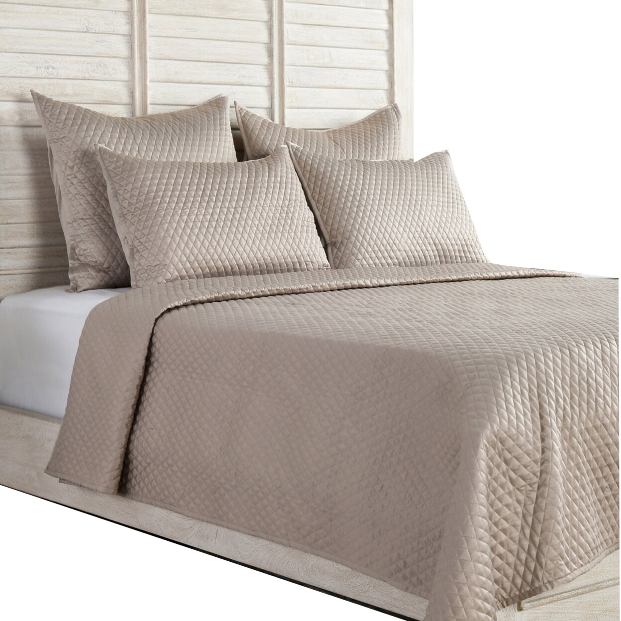 Saltoro Sherpi Kahn Hand Stitched Soft Sateen Queen Quilt, Cotton Fill Self Binding, Brown-