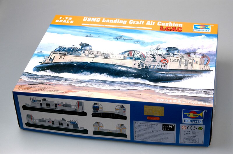 Trumpeter  1/72 LANDING CRAFT AIR CUSHION (LCAC) 1/72 Plastic Model