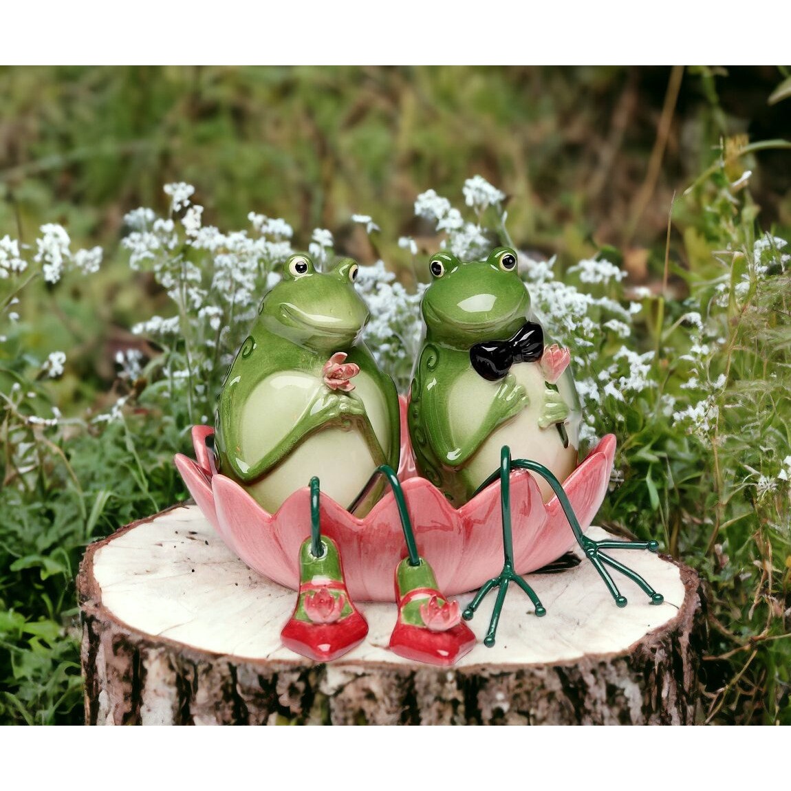 kevinsgiftshoppe Ceramic Frogs Sitting In Water Lily Salt and Pepper Shakers Wedding Decor or Gift Anniversary Decor or Gift