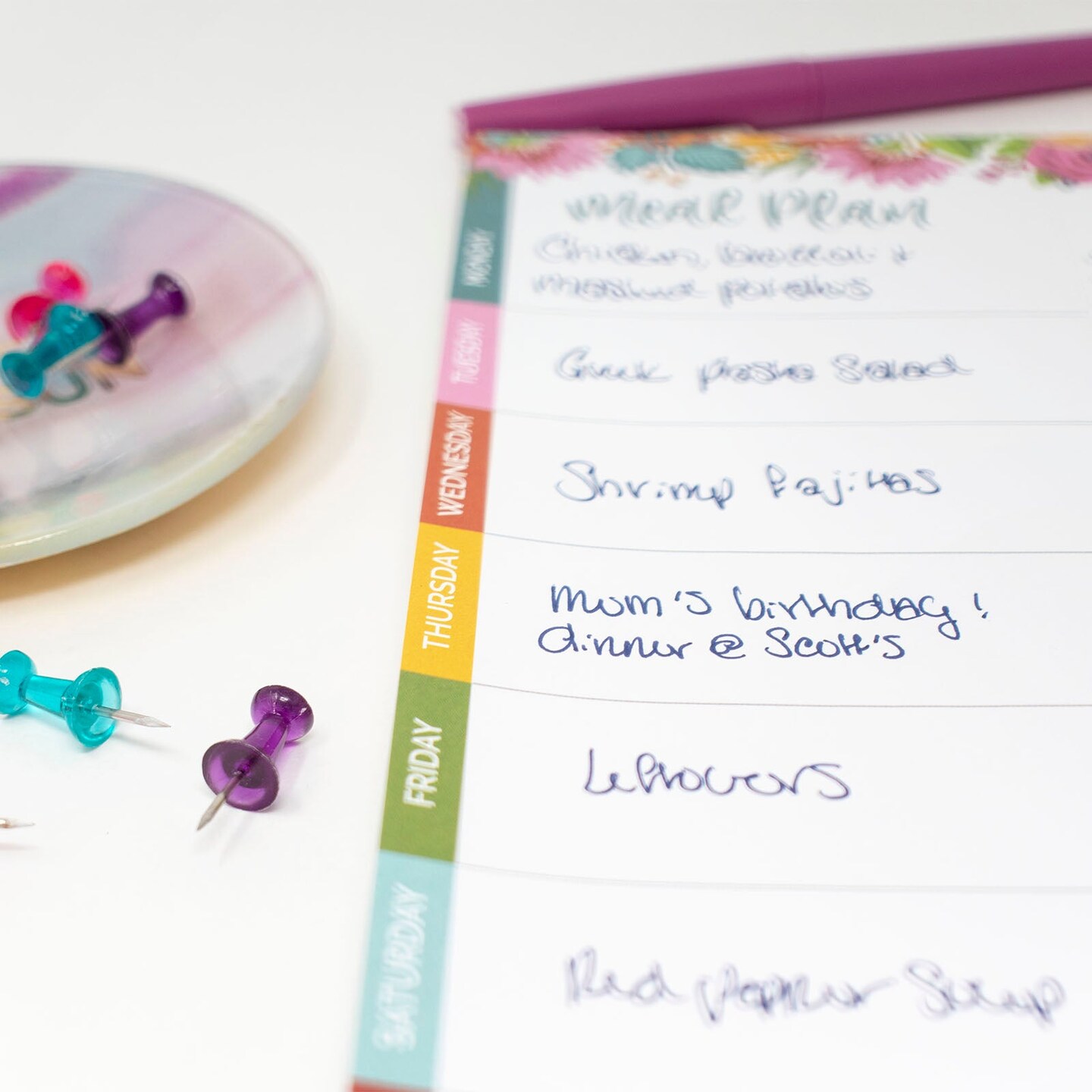 bloom daily planners Planning Pad, 6&#x22; x 9&#x22;, Meal Planning Pad with Magnets, Pink Floral