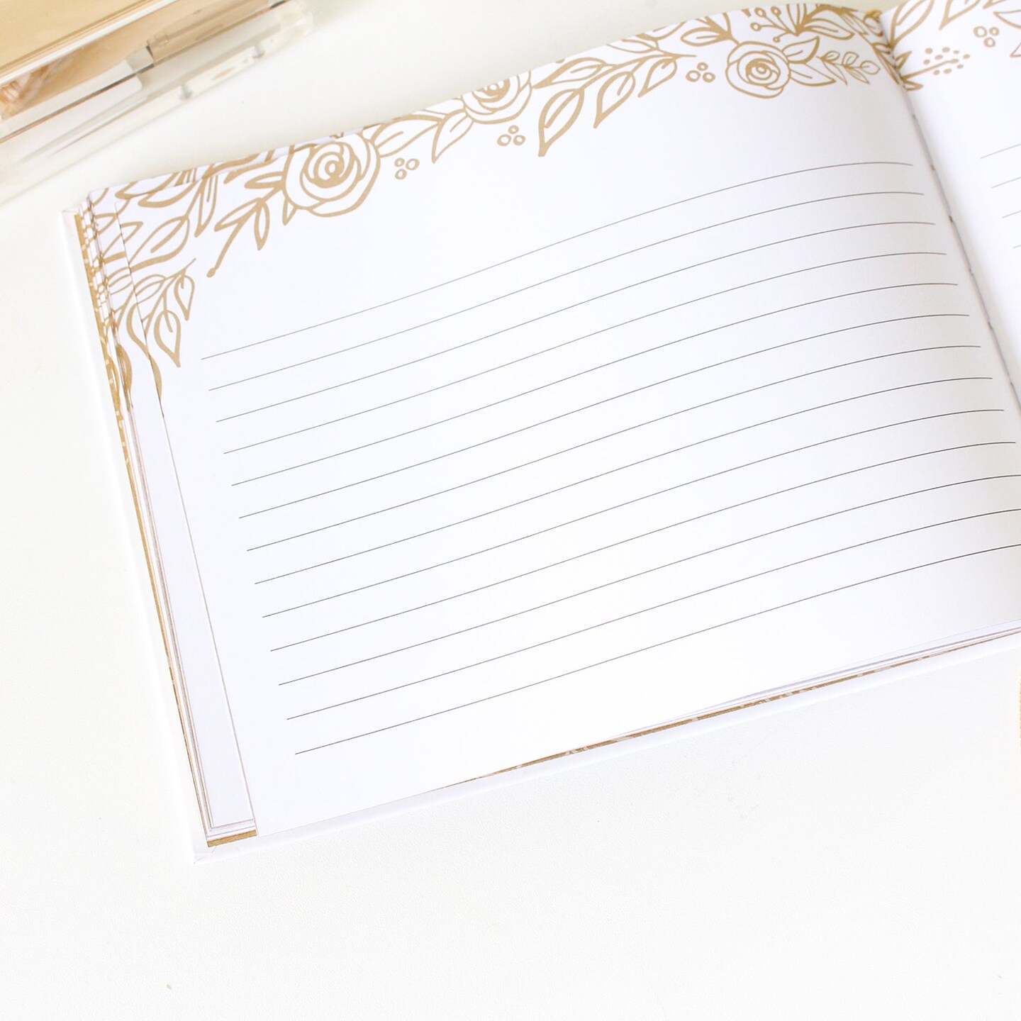 bloom daily planners Guest Book, 7&#x22; x 9&#x22;, Gold Floral