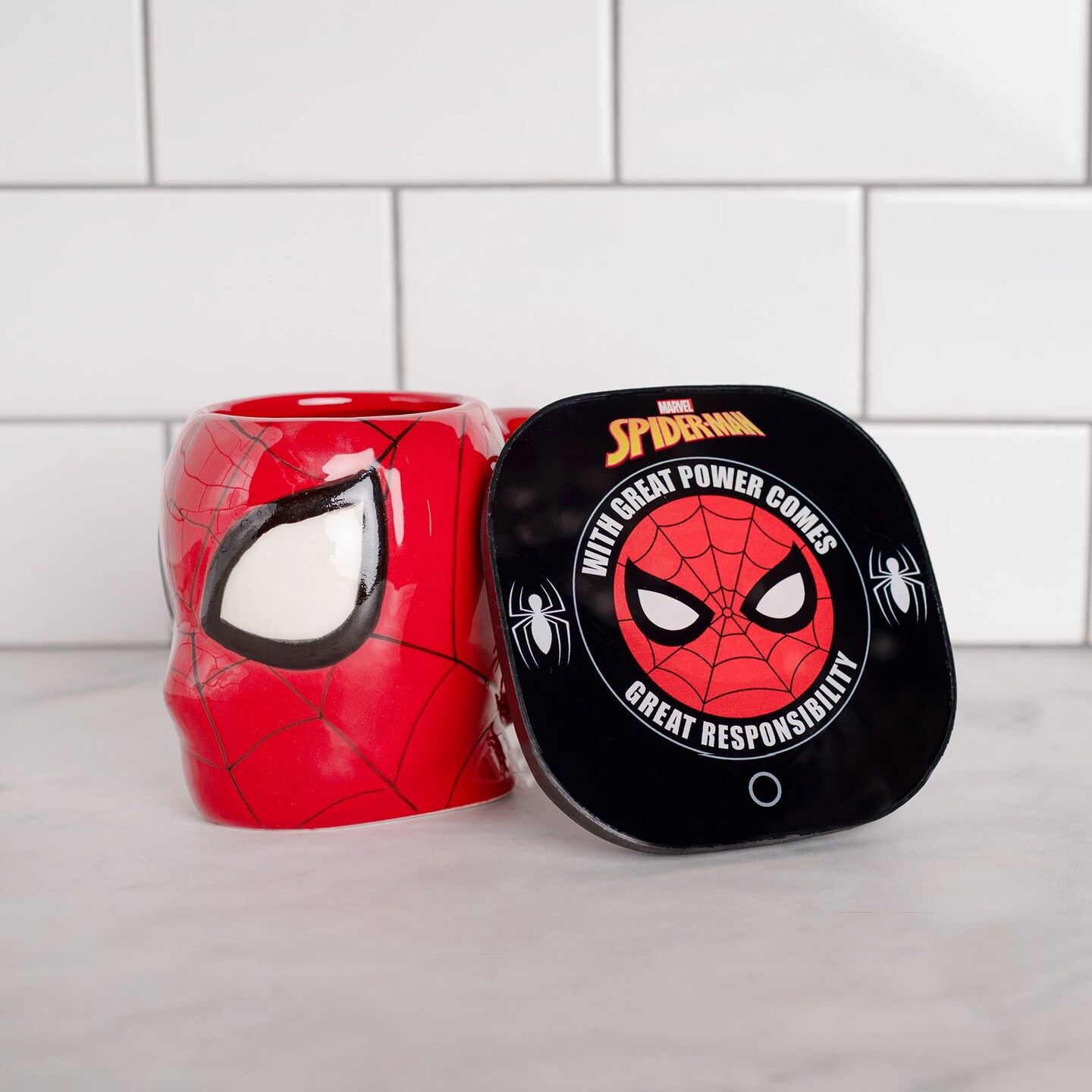 Uncanny Brands Marvel&#x27;s Spider-Man Mug Warmer with Molded Mug
