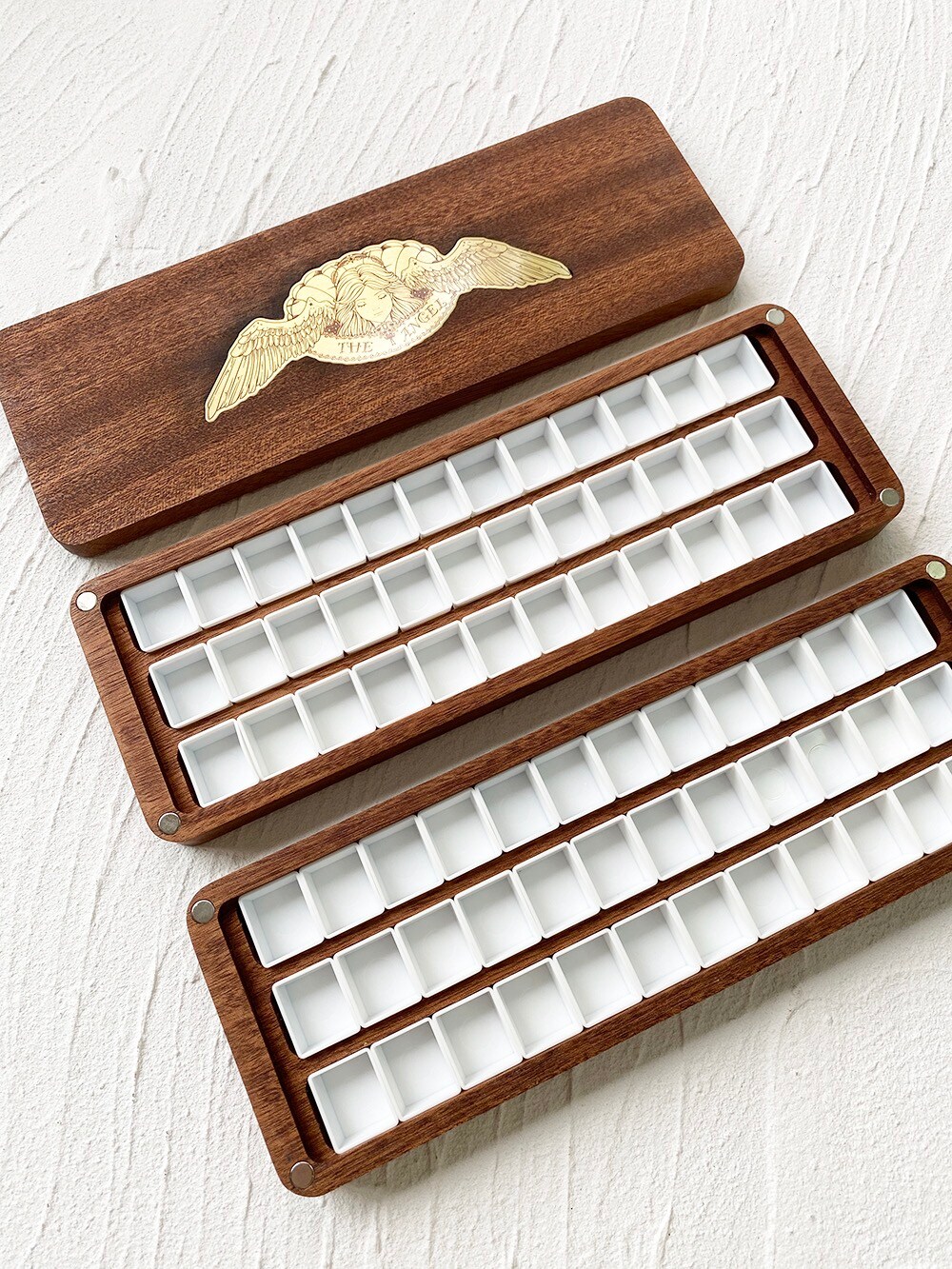 natural Walnut wood watercolor Artist Paint Palette, Sable wood, retro art, Acrylic Paint Palette, Wooden watercolor paint box