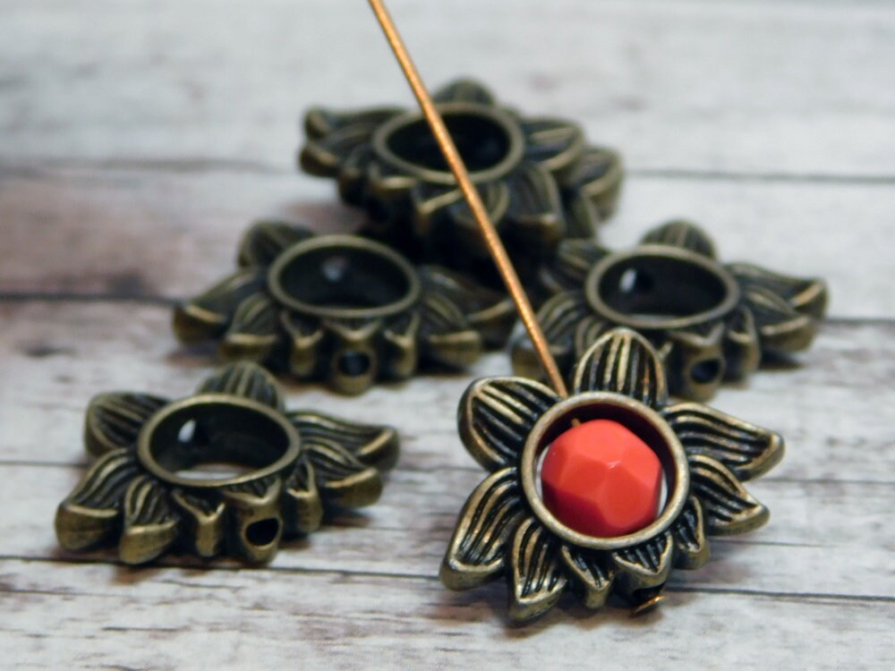 Bead Frame - Metal Beads - Lotus Flower Beads - Lotus Flower Charms - Lotus Charms - 14x19mm - (3348)