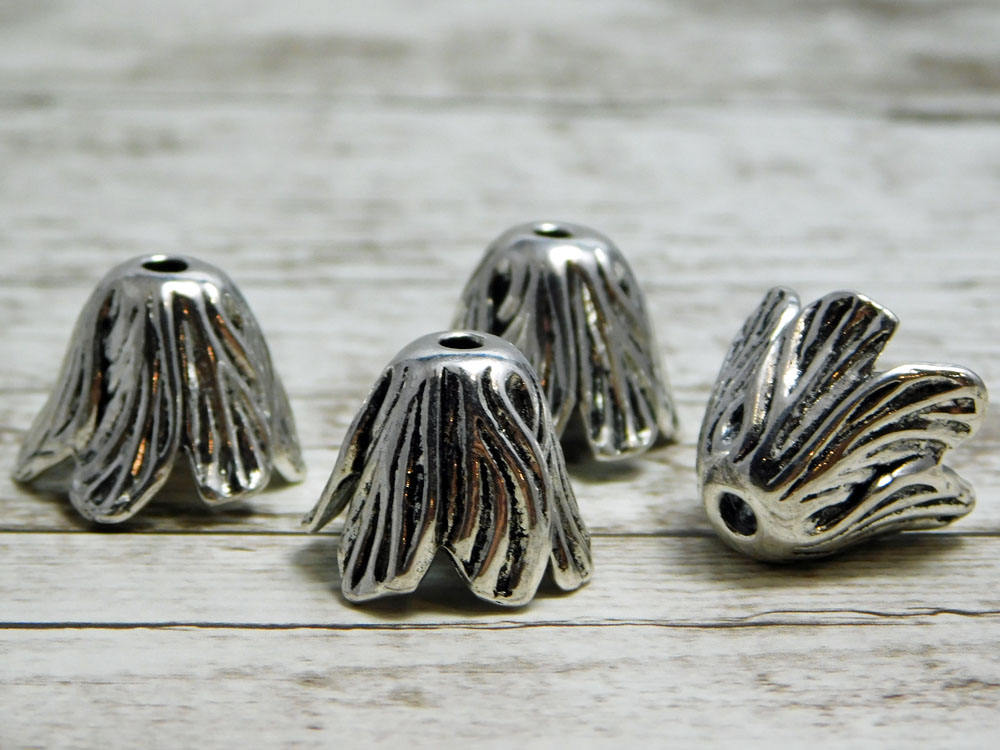 18x14mm Antique Silver Petal Bead Caps - 10pcs