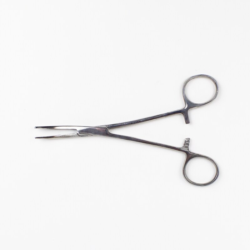 5.5&#x22; Curved Nose Hemostat