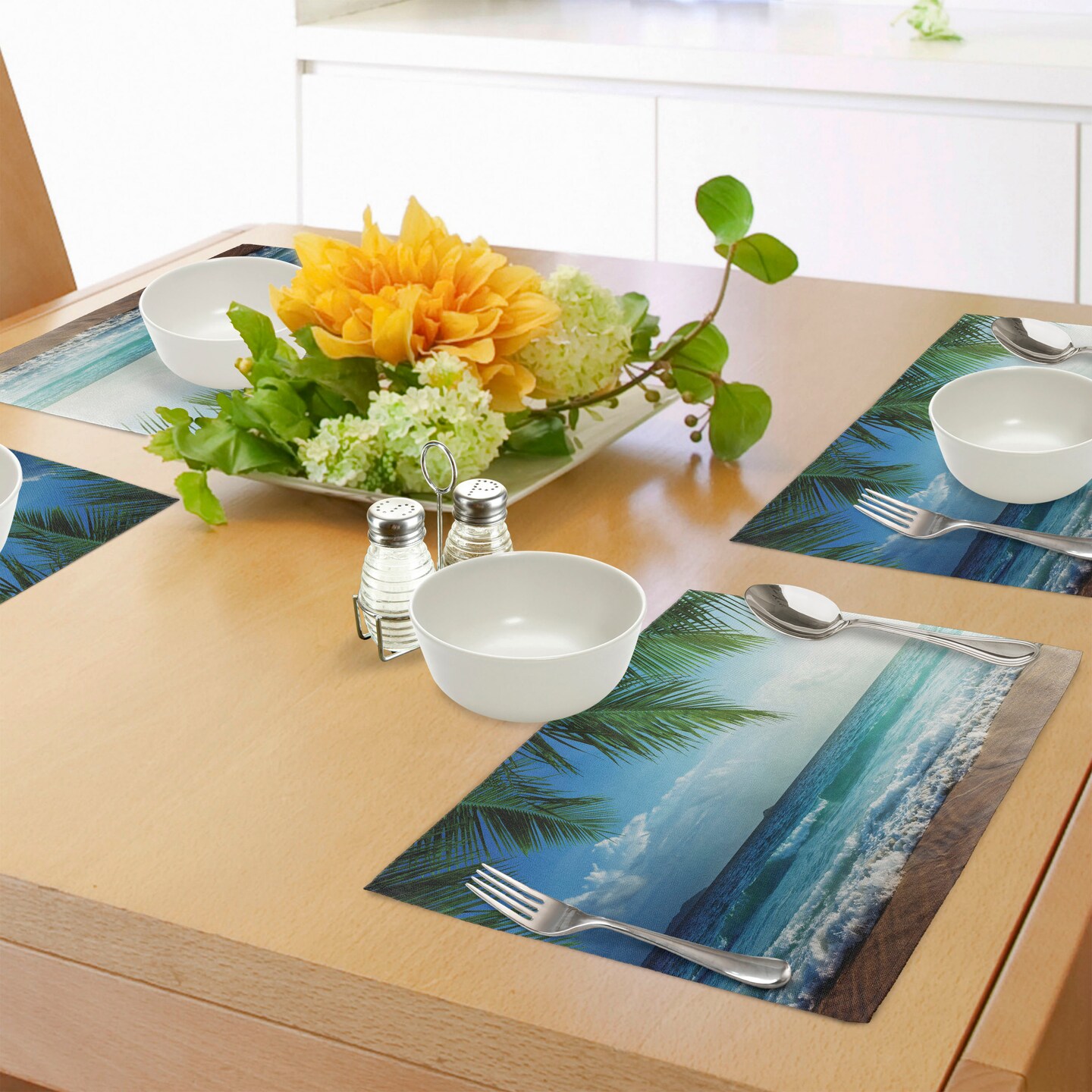 Ambesonne Ocean Place Mats Set of 4, Palms Tropical Island Beach Maldives Photography Home Postcard Traveler Explorer, Washable Fabric Placemats for Dining Table, Standard Size, Green and Blue