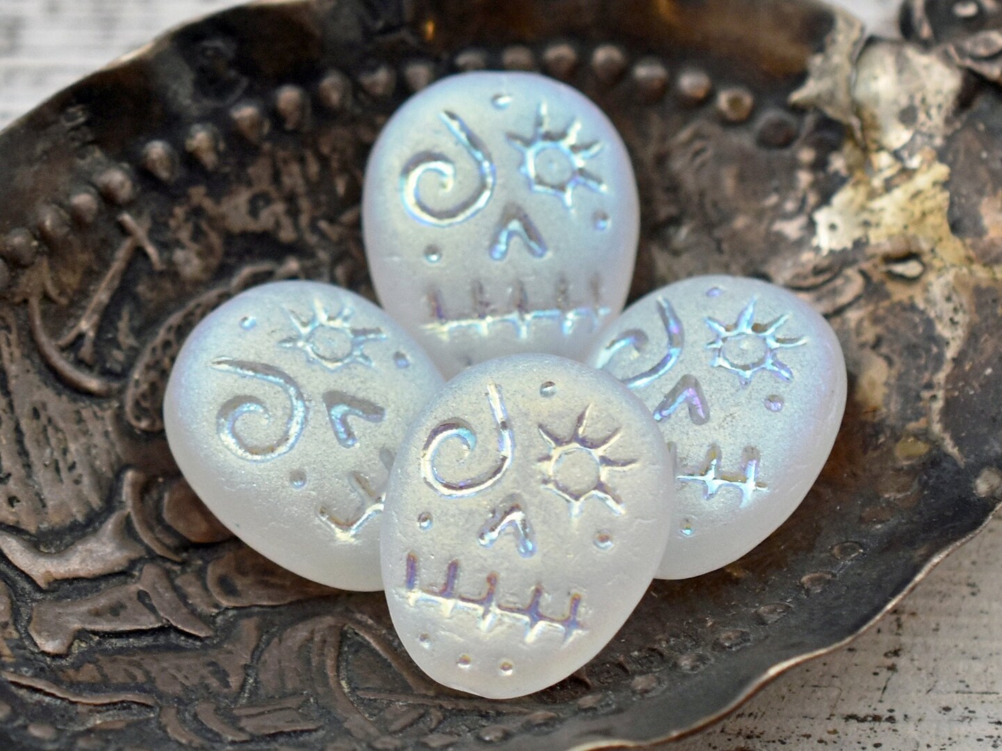 *4* 15x13mm Matte Crystal AB Voodoo Face Beads