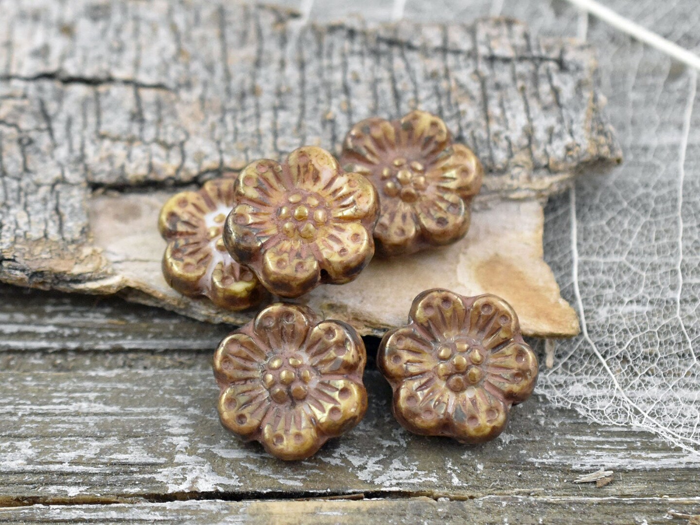 *6* 14mm Opaque Goldstone Luster Wildflower Beads