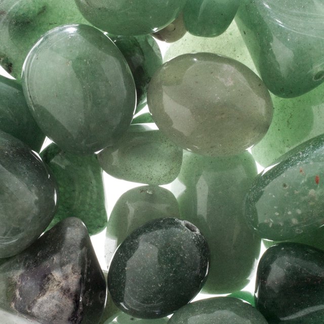 Earth&#x27;s Jewels Green Aventurine Natural Stone Bead Assortment