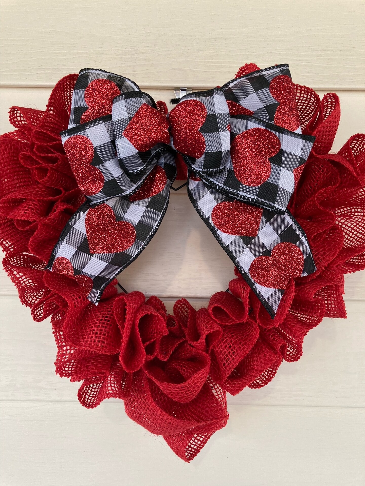 Chunky Knit Valentine Heart Wreath Workshop . Wednesday February 7 .  Hartman’s Distilling