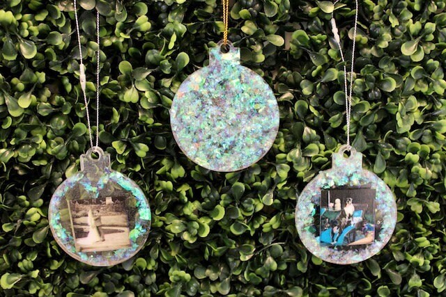 Resin Craft Holiday Ornament Kit