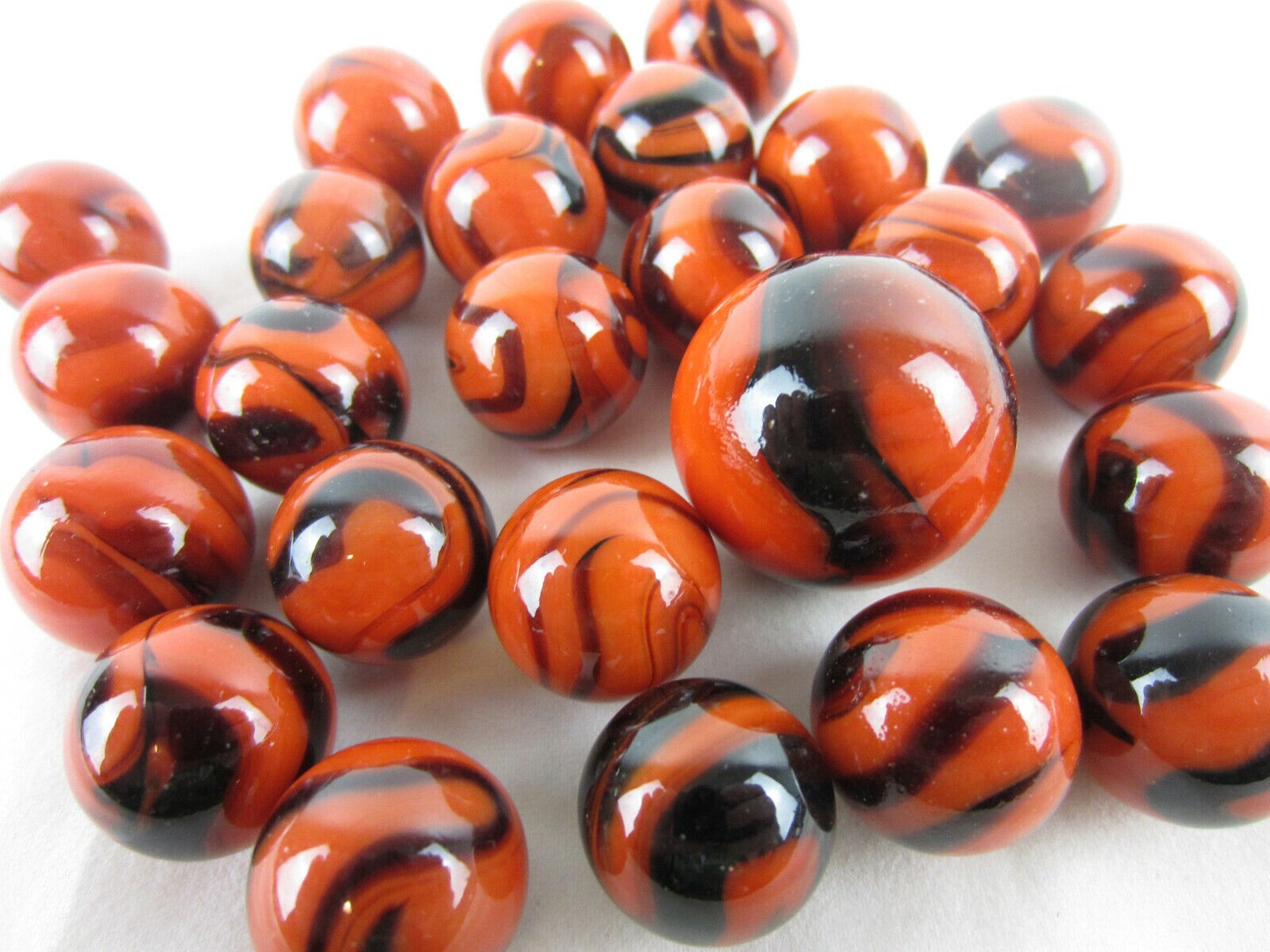 25 Glass Marbles BENGAL TIGER Orange/Brown Stripe Shooter vtg style game Swirl