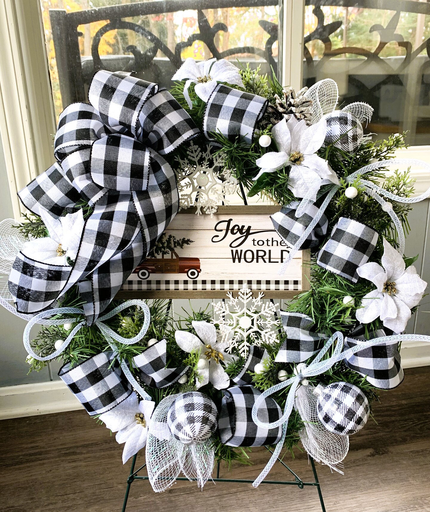 Buffalo Check Wreath / Christmas Wreath / Farmhouse Wreath / Front