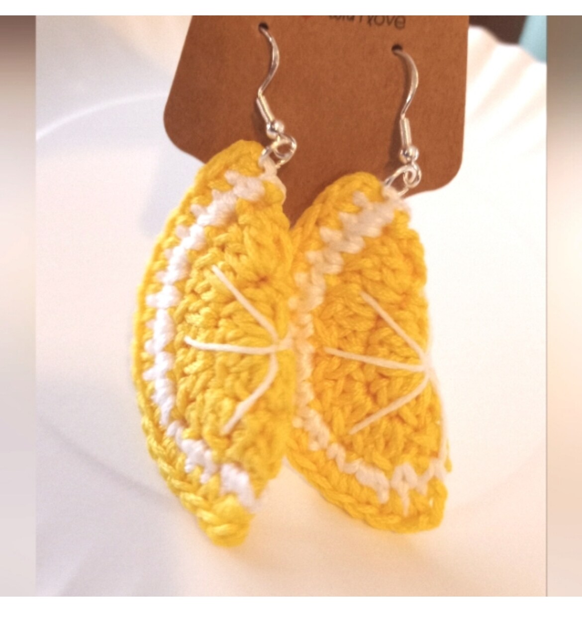 ROMBON RATTAN PINEAPPLE BUTTON EARRINGS