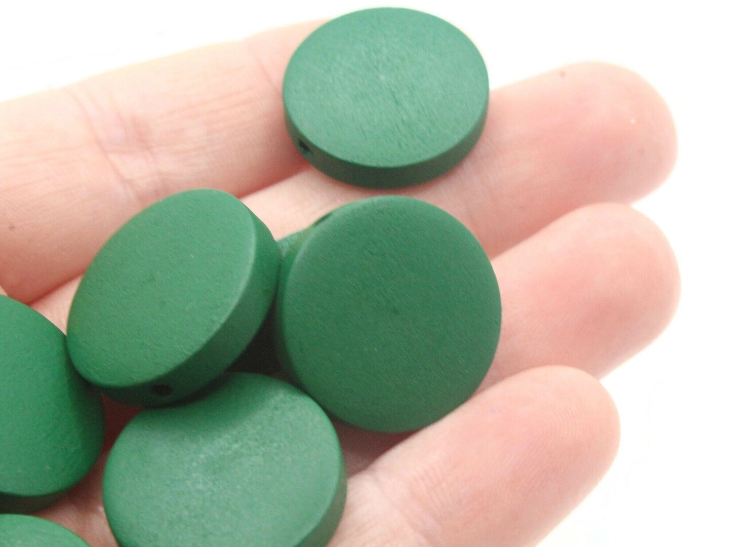12 20mm Forest Green Round Flat Disc Wooden Coin Beads