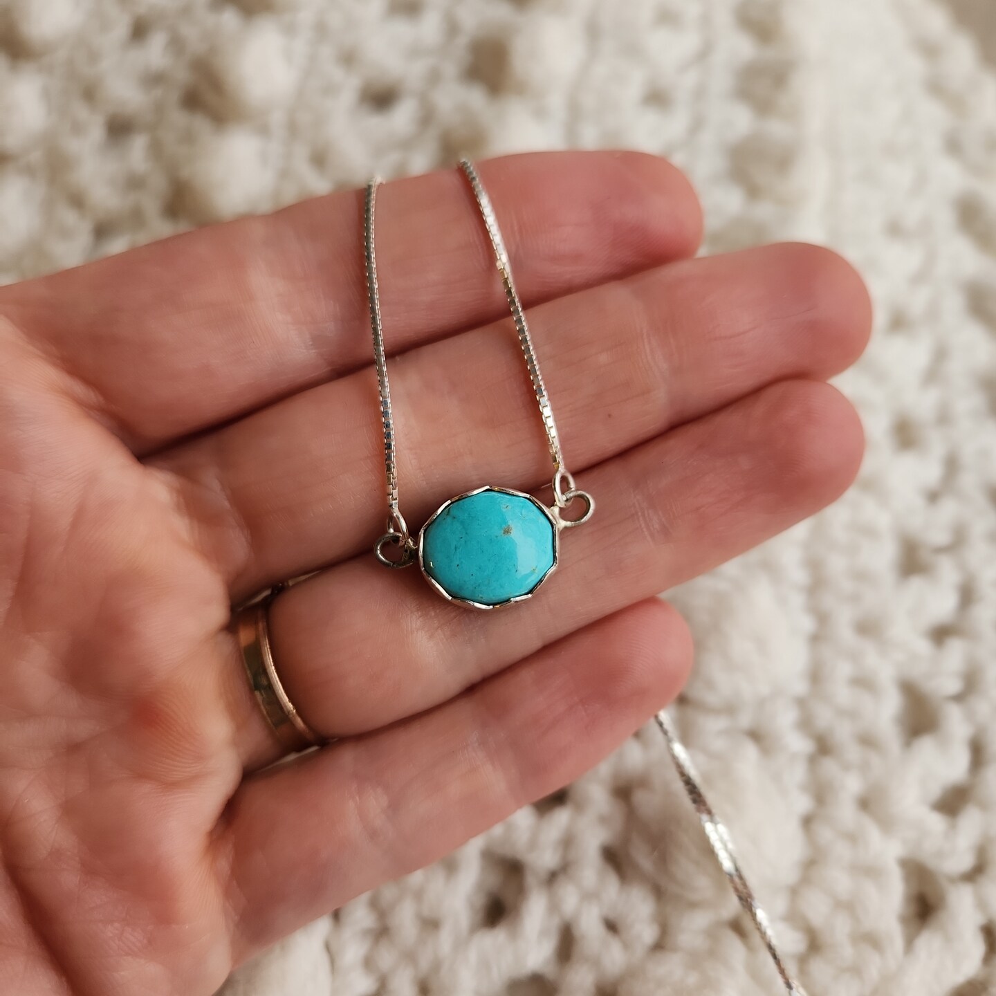Buy Lauren-Spencer Dainty Gemstone Beach Necklace for Women Turquoise  Tumbled Chips Pendant Necklace Cute Starfish Sea Turtle Necklace for Women  Girls Ocean Necklace Hawaiian Beach Lover Jewelry Gift, Stainless Steel,  Created Turquoise