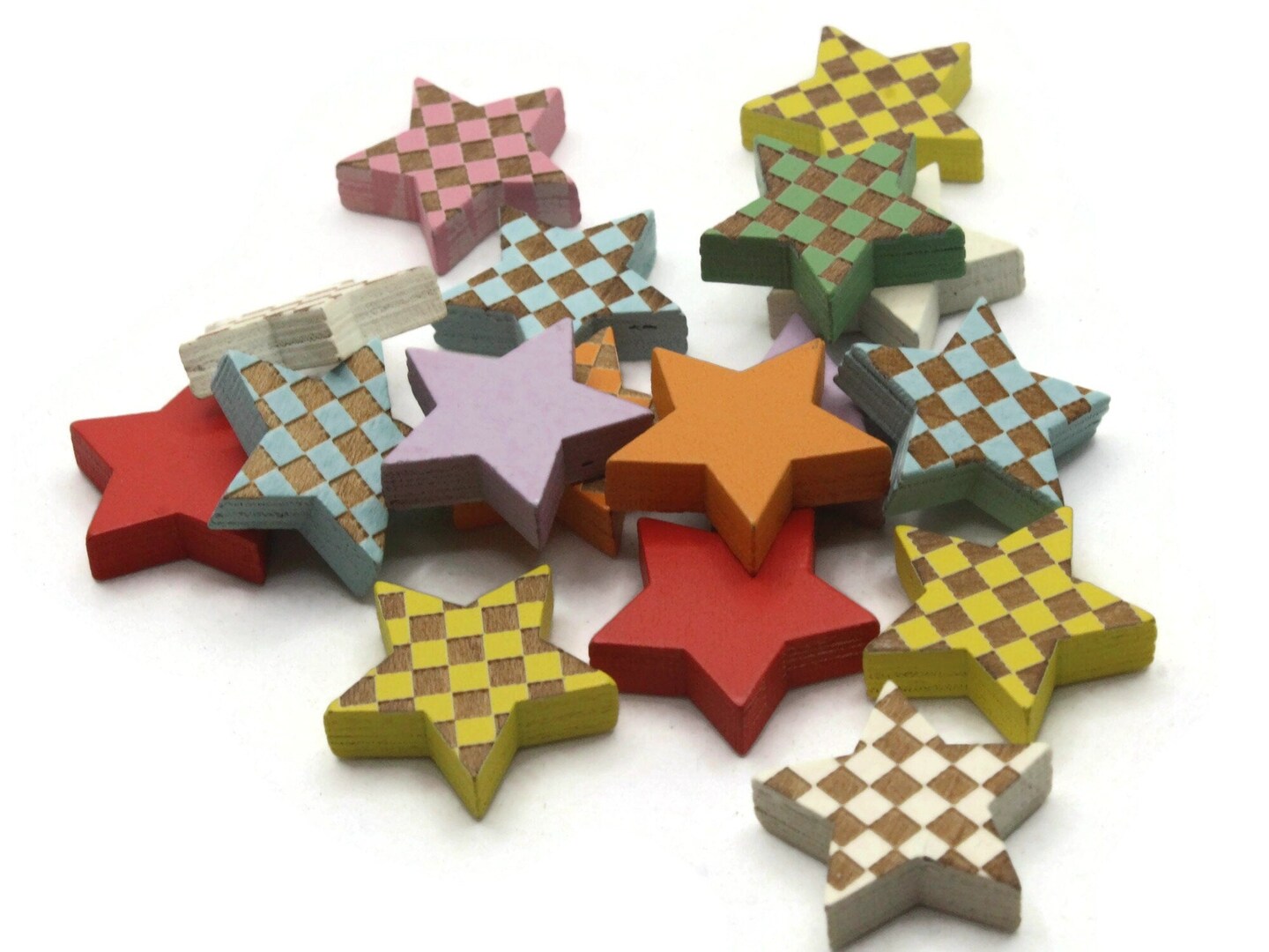 17 20mm Mixed Color Wood Checkerboard Star Cabochons