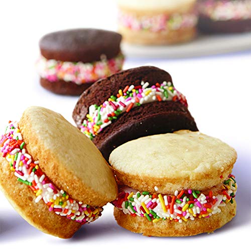 Wilton Perfect Results Premium Non-Stick Bakeware Muffin Top Pan - The  Shallow Baking Cups Make Perfect Muffin Tops, Drop Cookies or Whoopie Pie