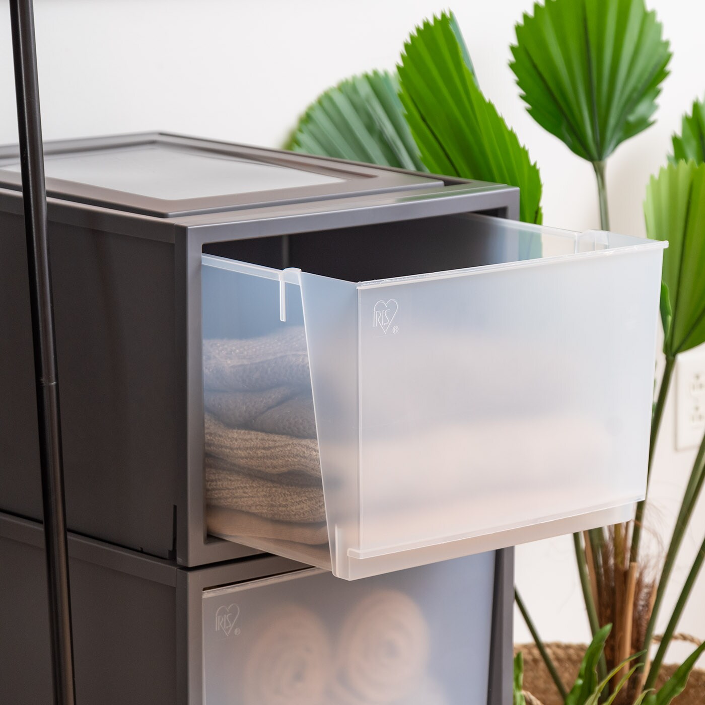 IRIS USA 42 Qt. Stackable Plastic Drawers for Clothes, Large, 4 Pack, Storage Dresser for Closet, Home, Office, Bedroom and Nursery, Dark Gray