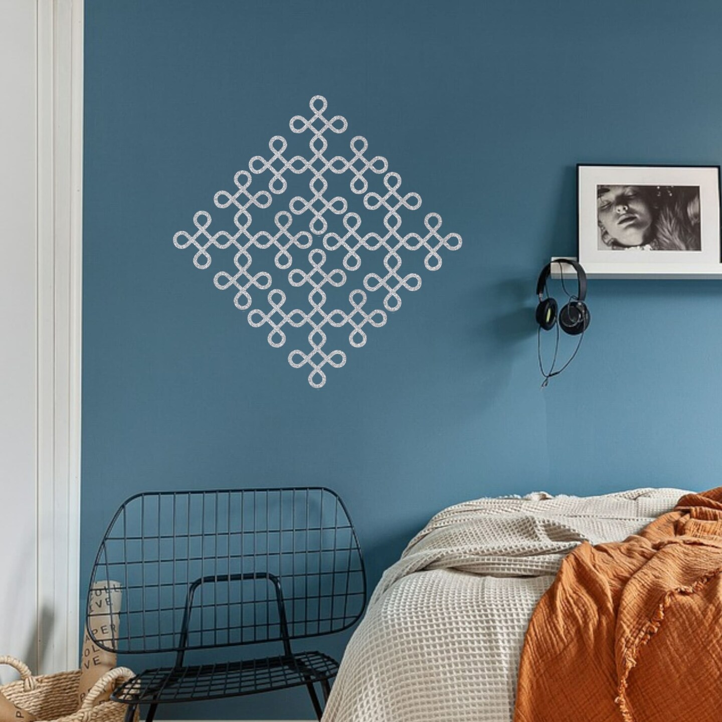 Traditional Muggu Kolam Cutout Diy Indian Backdrop Wall Decoration Stickers Puja Mandir Item Religious Cutout for Spiritual Home Styling Housewarming Gift