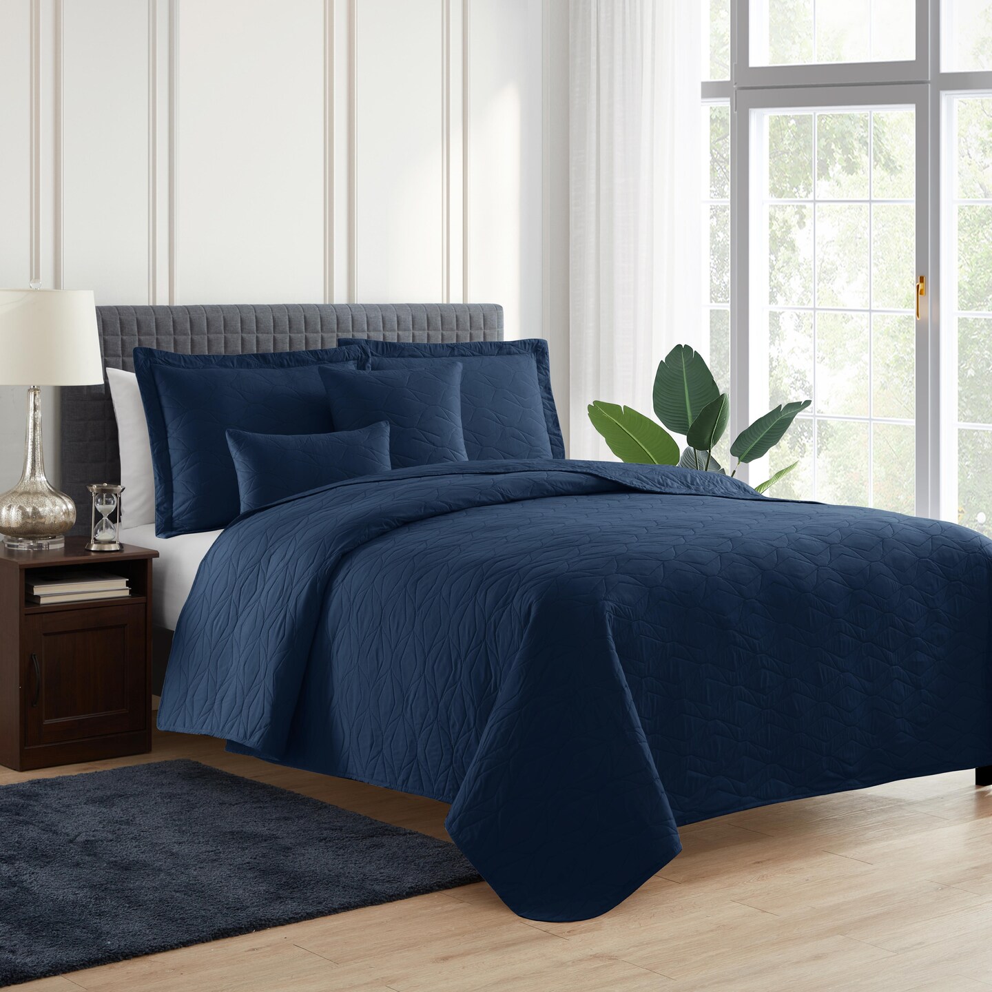 Clara Clark Quilts Set