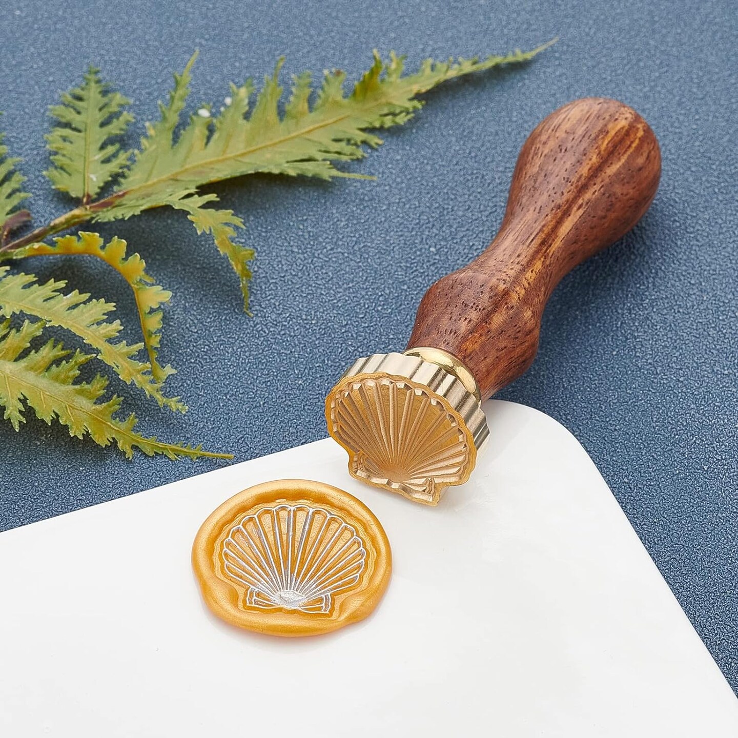 Sea Shell Wax Seal Stamp Ocean Summer Sealing Wax Stamps Vintage Removable Brass Head Sealing Stamp with Wooden Handle for Wedding Invitations Valentine&#x27;s Day Envelope Christmas Gift Wrap