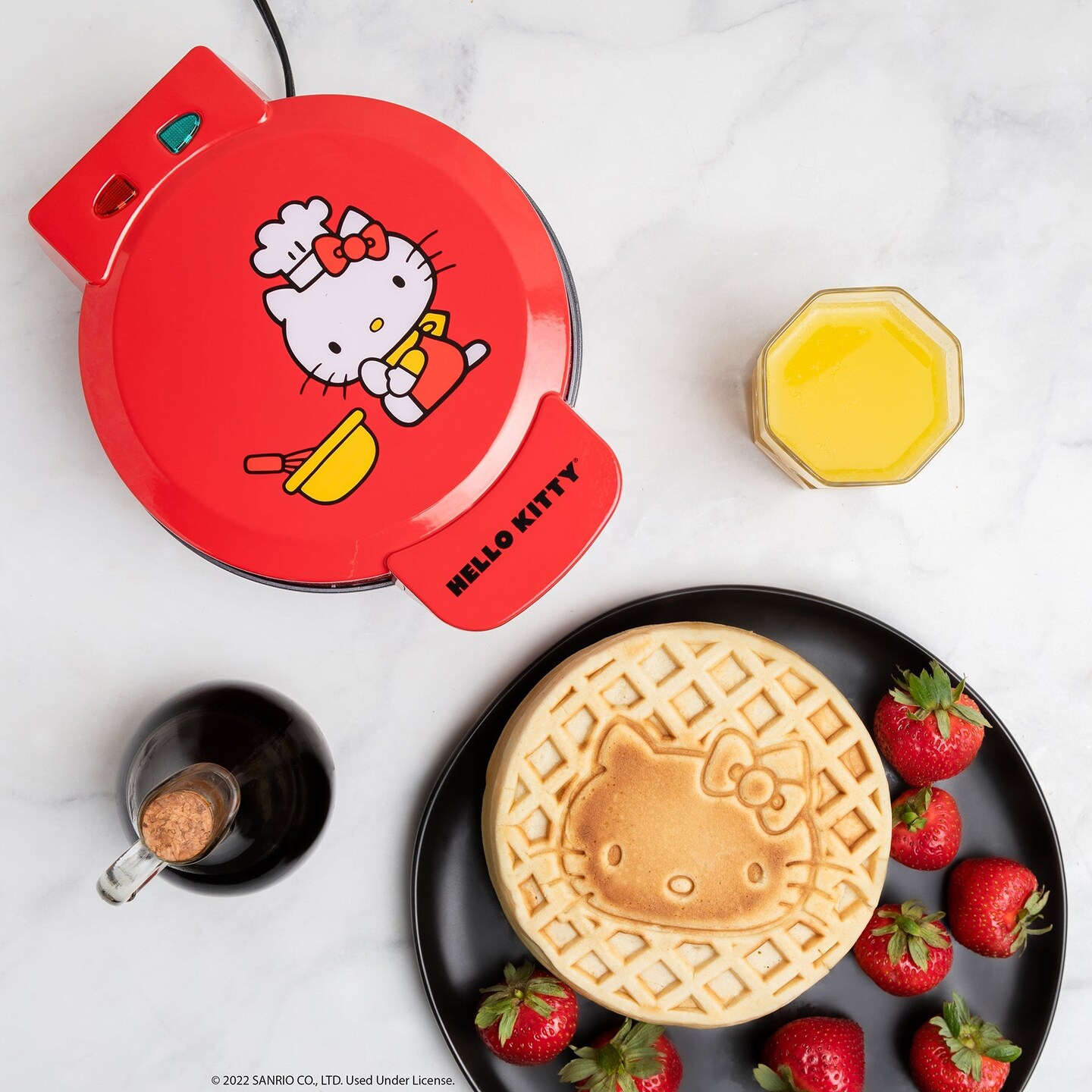 Uncanny Brands Hello Kitty Waffle Maker