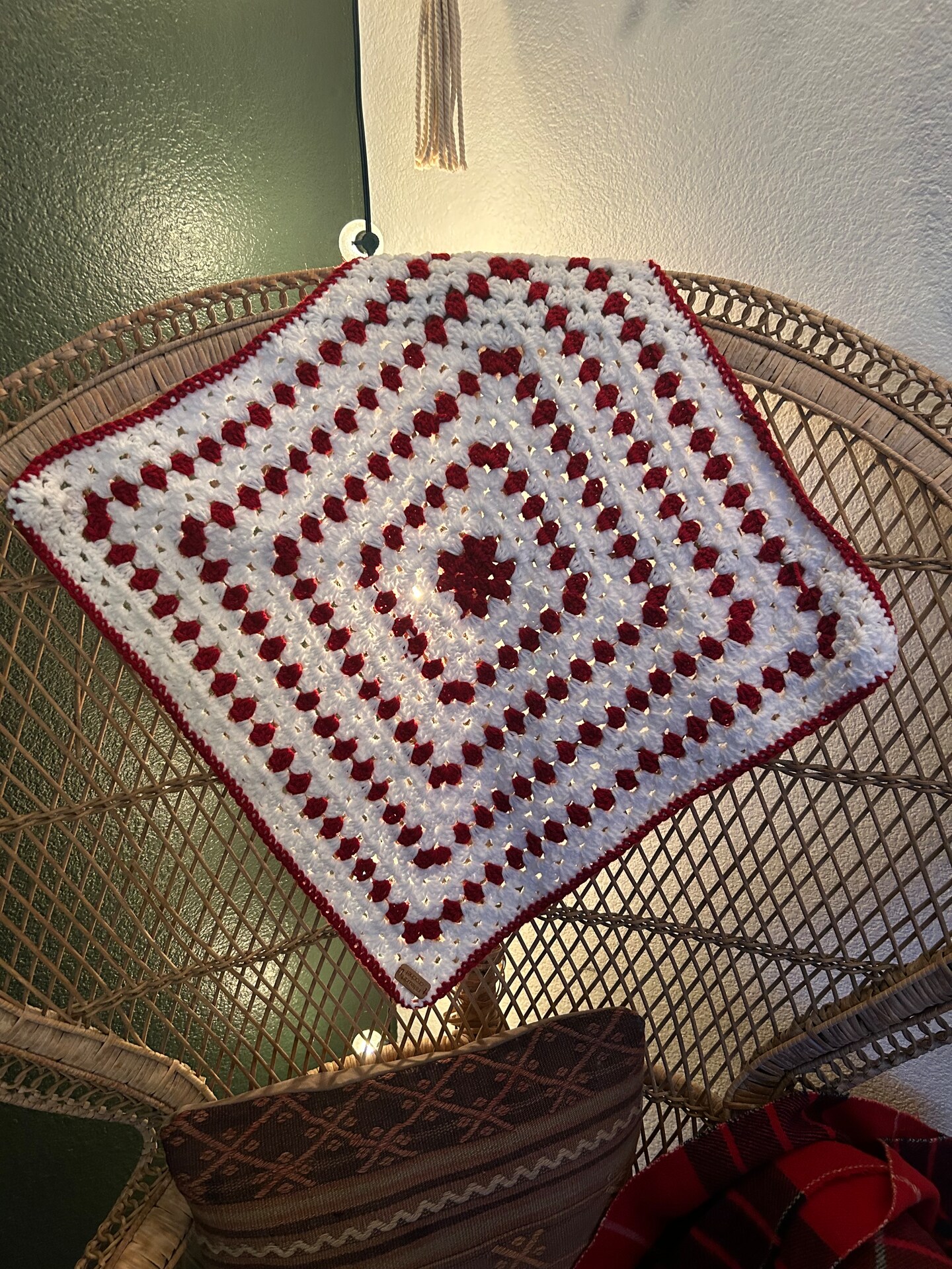product name is Crochet baby blanket