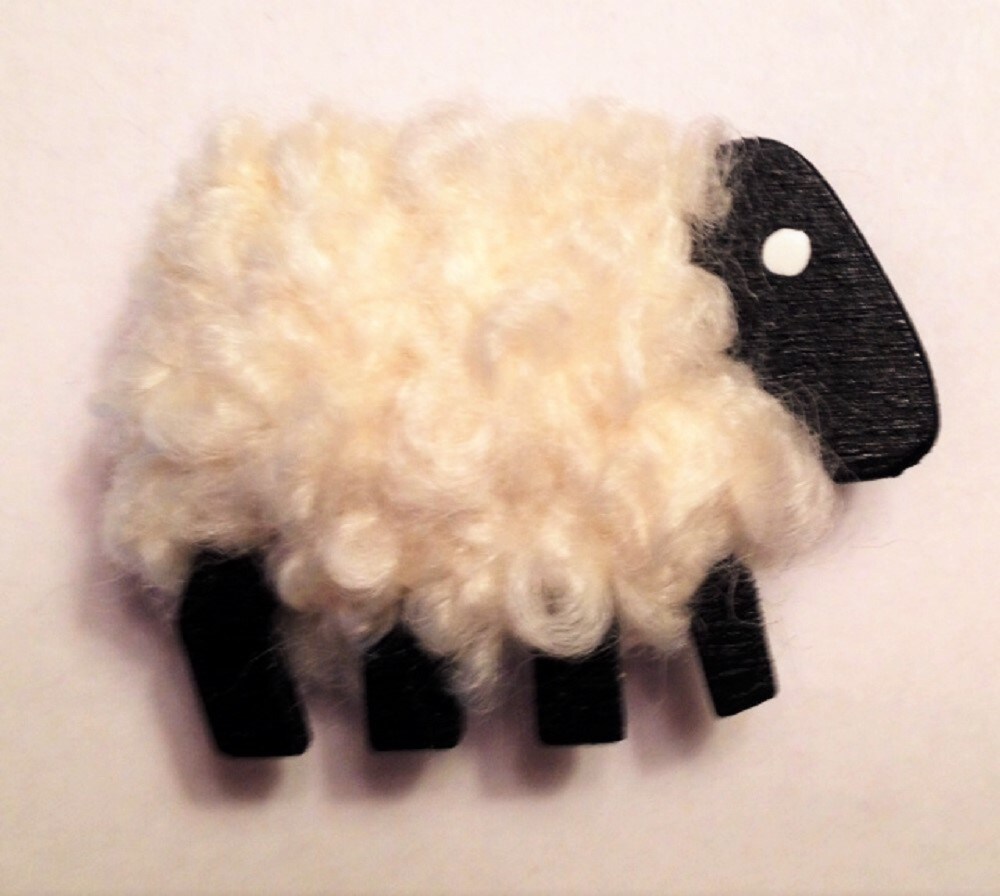 Camus Handmade White Sheep Needle Minder for Cross Stitch and Needlepoint
