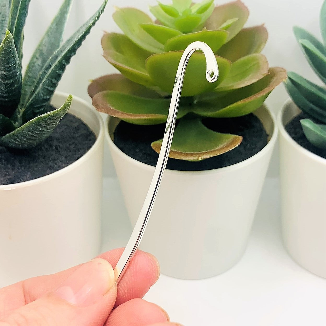 4, 20 or 50 Pieces: Silver Plated Plain Bookmark Base