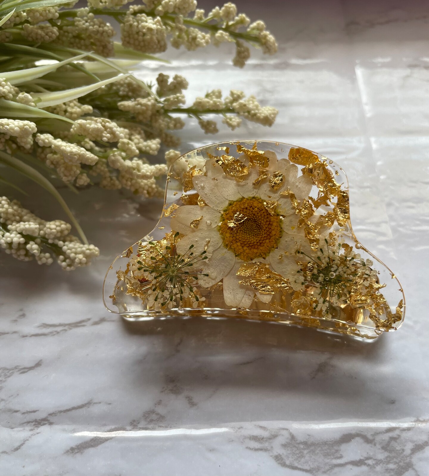 Daisy best sale hair grips