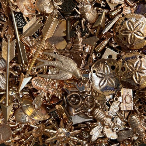 Mix of Rose Gold Plated & Antiqued Copper Charms (40g) (V127)