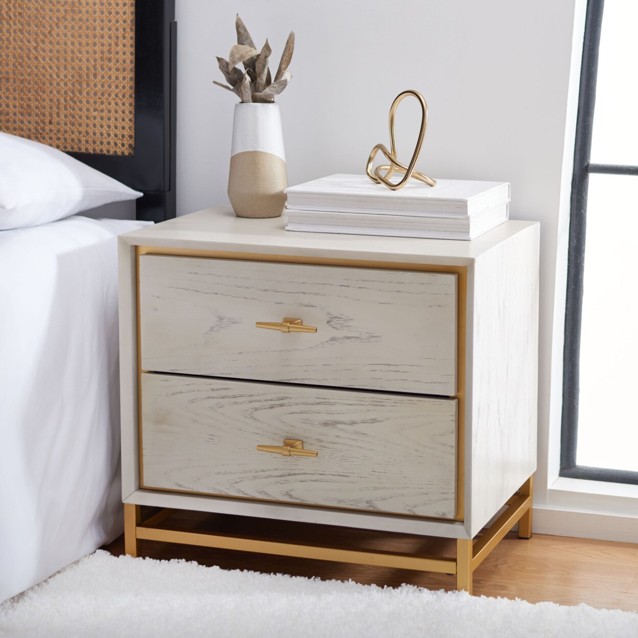 Safavieh   Fenno 2-Drawer Nightstand White Washed / Brass