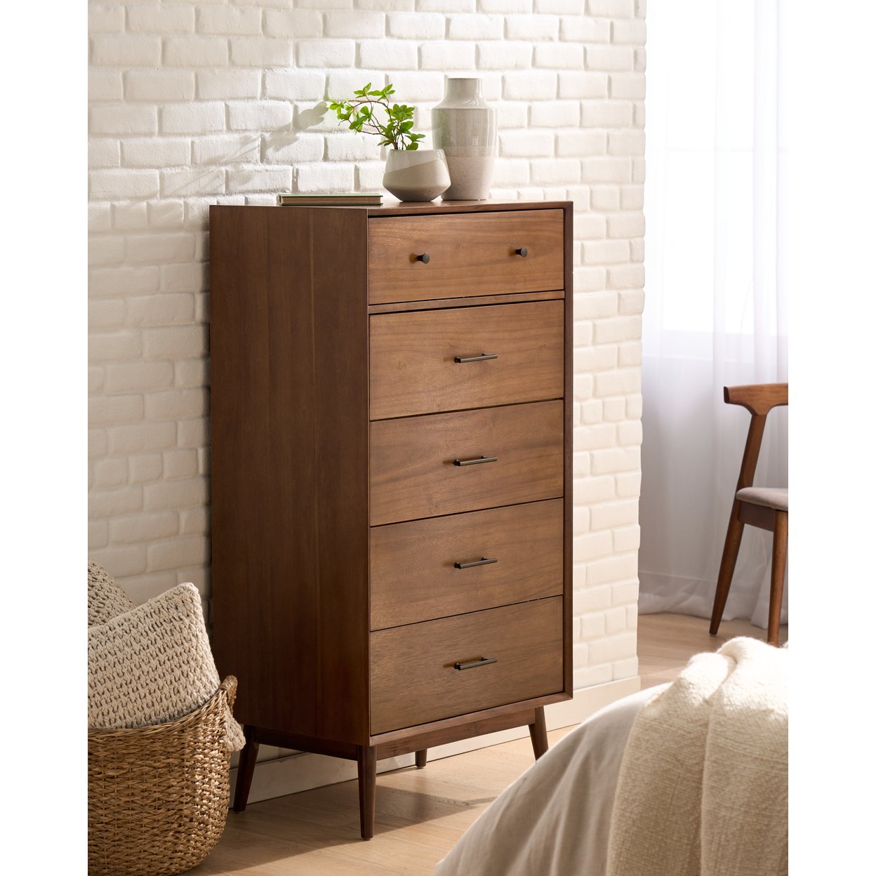 GDF Studio OkiOki Mid-Century 5 Drawer Dresser