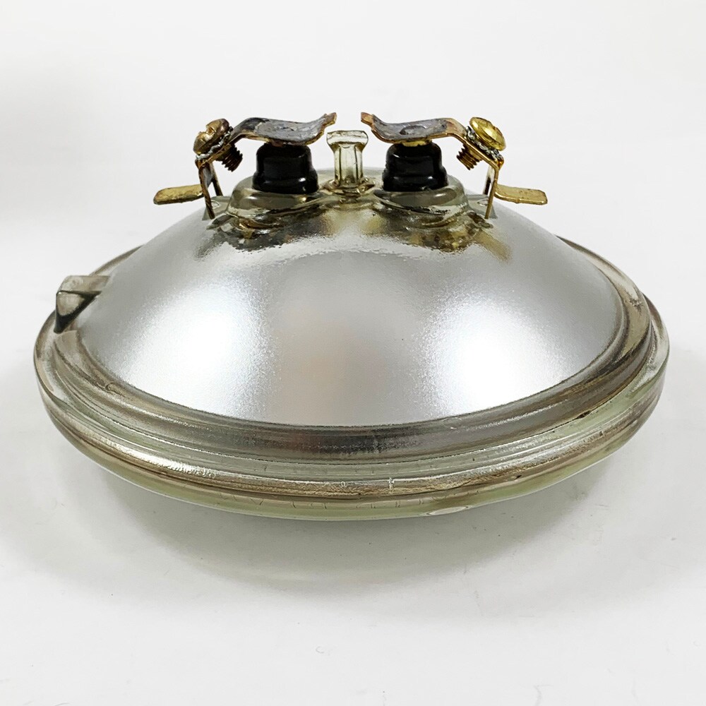 H7600 - 37.5w 12.8v PAR36 Sealed Halogen Bulb - GE 42841 Replacement