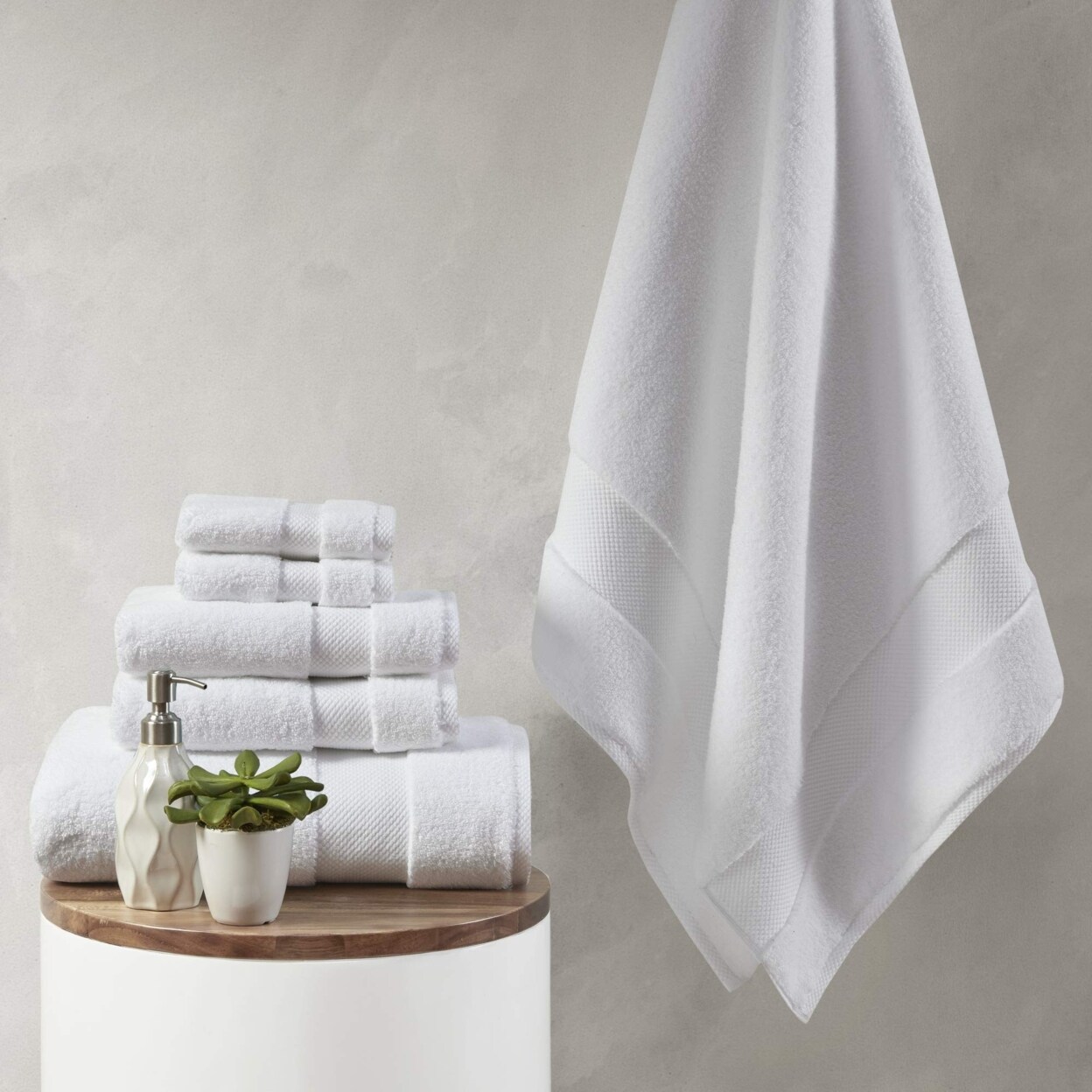 Magnificence Towel Set (One Bath Towel (27 x 54), One Hand Towel (16 –  MadeinUSAForever